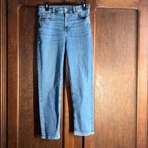 American Eagle Mom Jeans